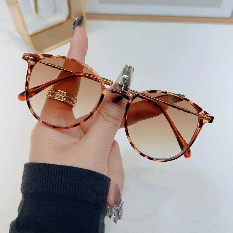 نظارات شمسية دائرية جديدة للنس - مراجعة Vintage Fashion De وسعره