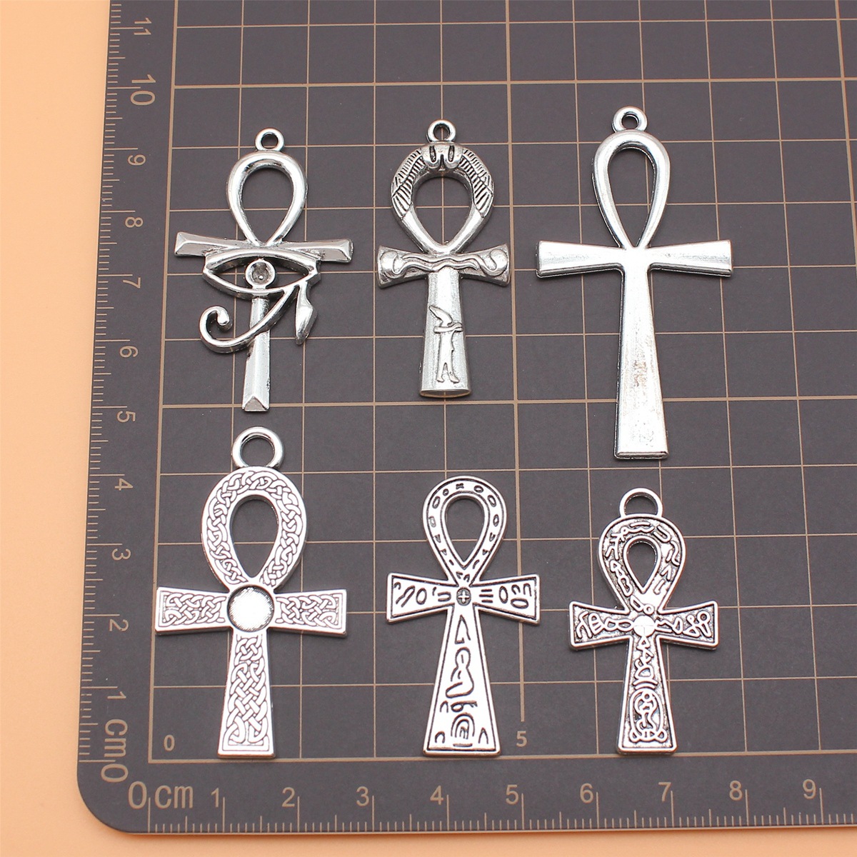 6 قطع من مجموعة مفاتيح الحياة  - مراجعة Vintage Fashion Collection وسعره