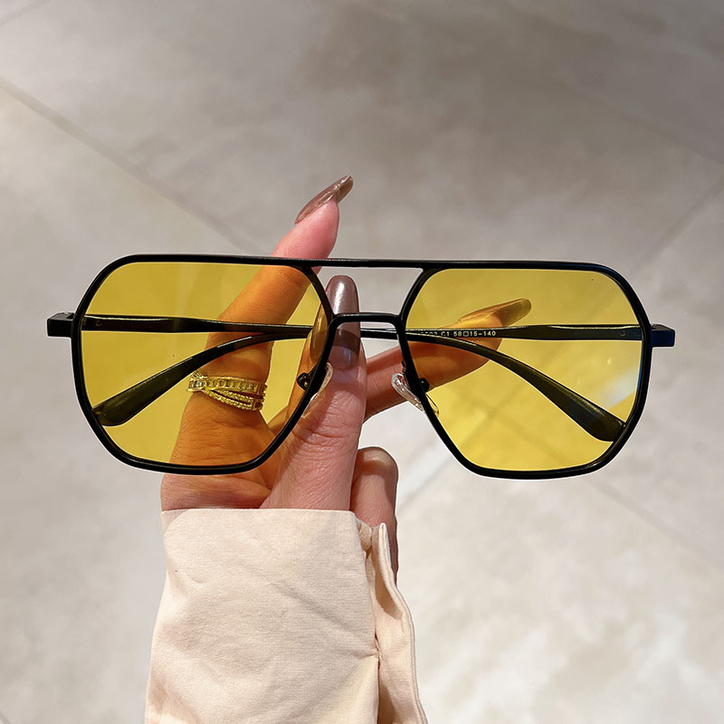 نظارات شمسية مستقطبة بتصميم عت - مراجعة Vintage Fashion Brands وسعره