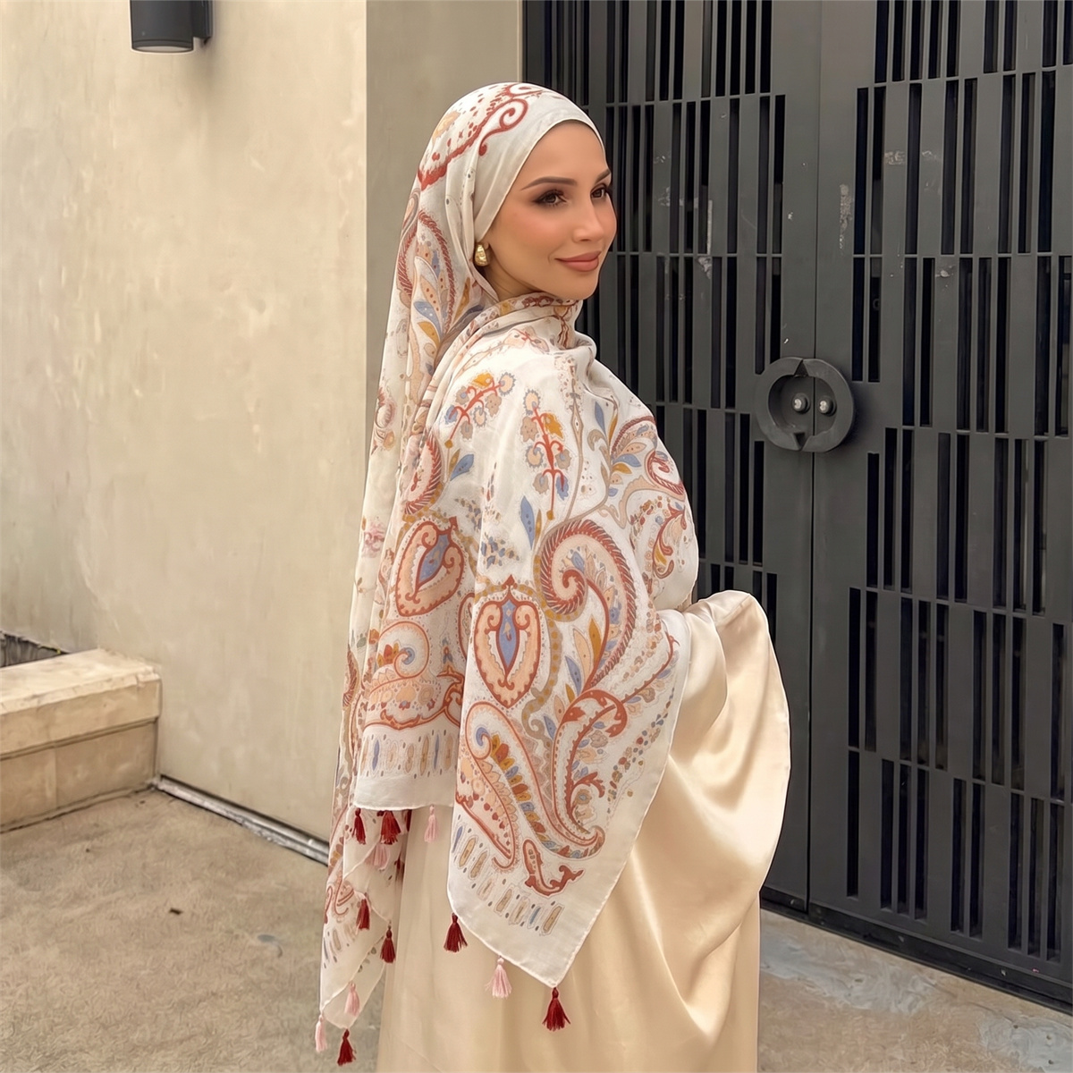 وشاح حجاب نسائي بتصميم بيزلي ع - مراجعة Vintage Women Fashion وسعره
