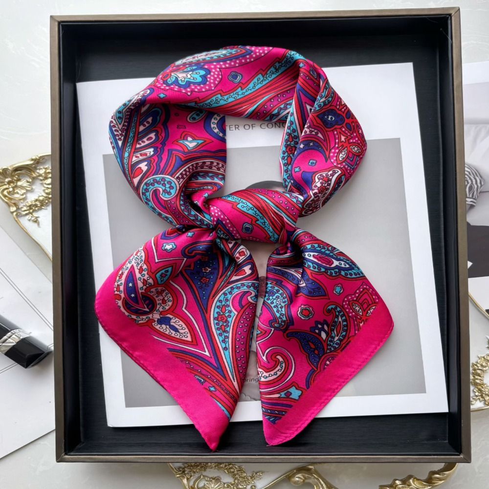 وشاح مربع جديد فاخر مطبوع من ا - مراجعة Vintage Fashion Hijab وسعره