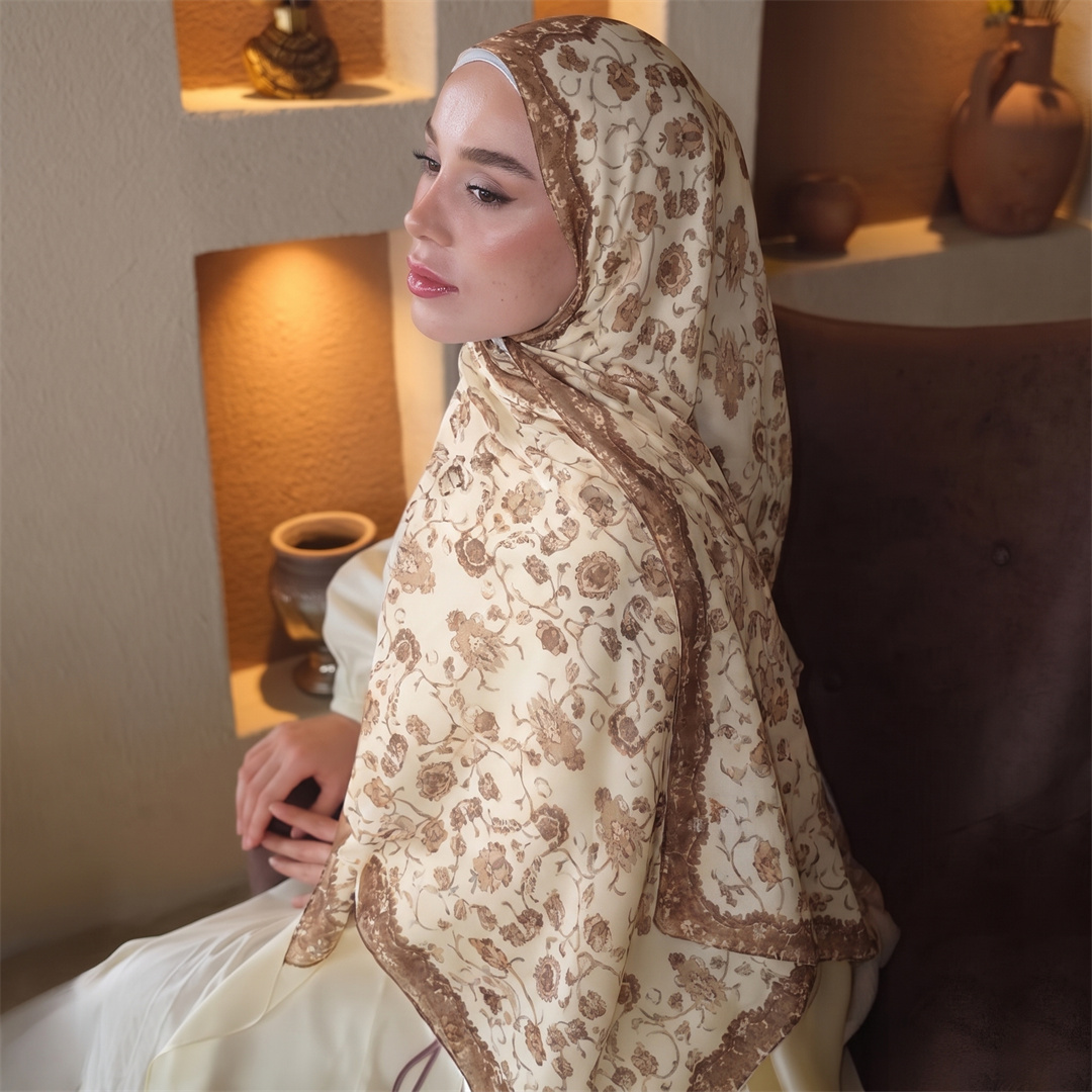 حجاب بطباعة زهور عتيقة، وشاح ن - مراجعة Vintage Fashion Hijab وسعره